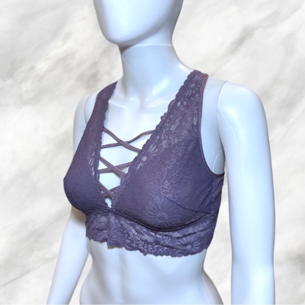 PINK Victoria’s Secret Lace Bralette